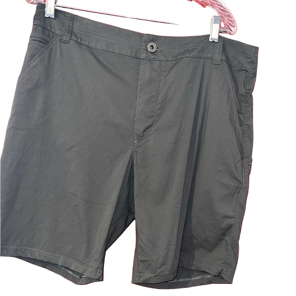 Kuhl Green Flat Front Shorts Versatile Casual Wear 36